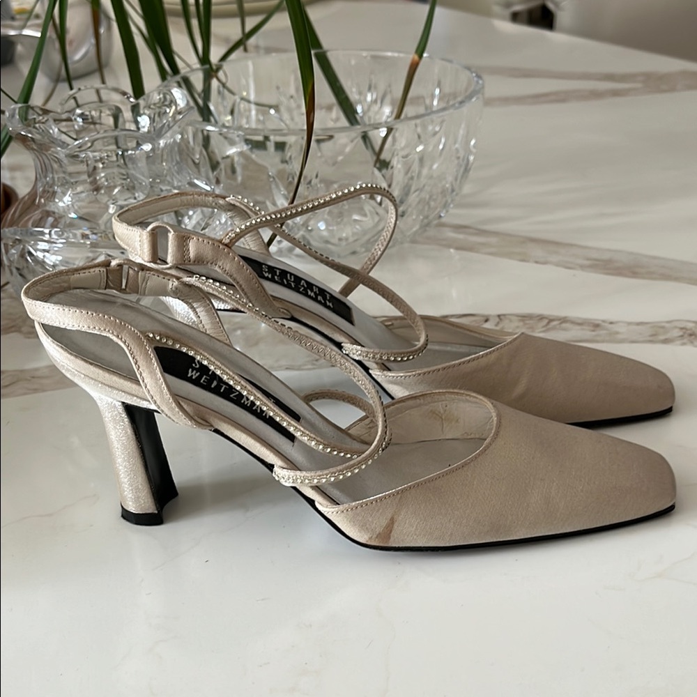 GUC Stuart Weitzman slingback shimmer gold finish 3” heel with rhinestone straps